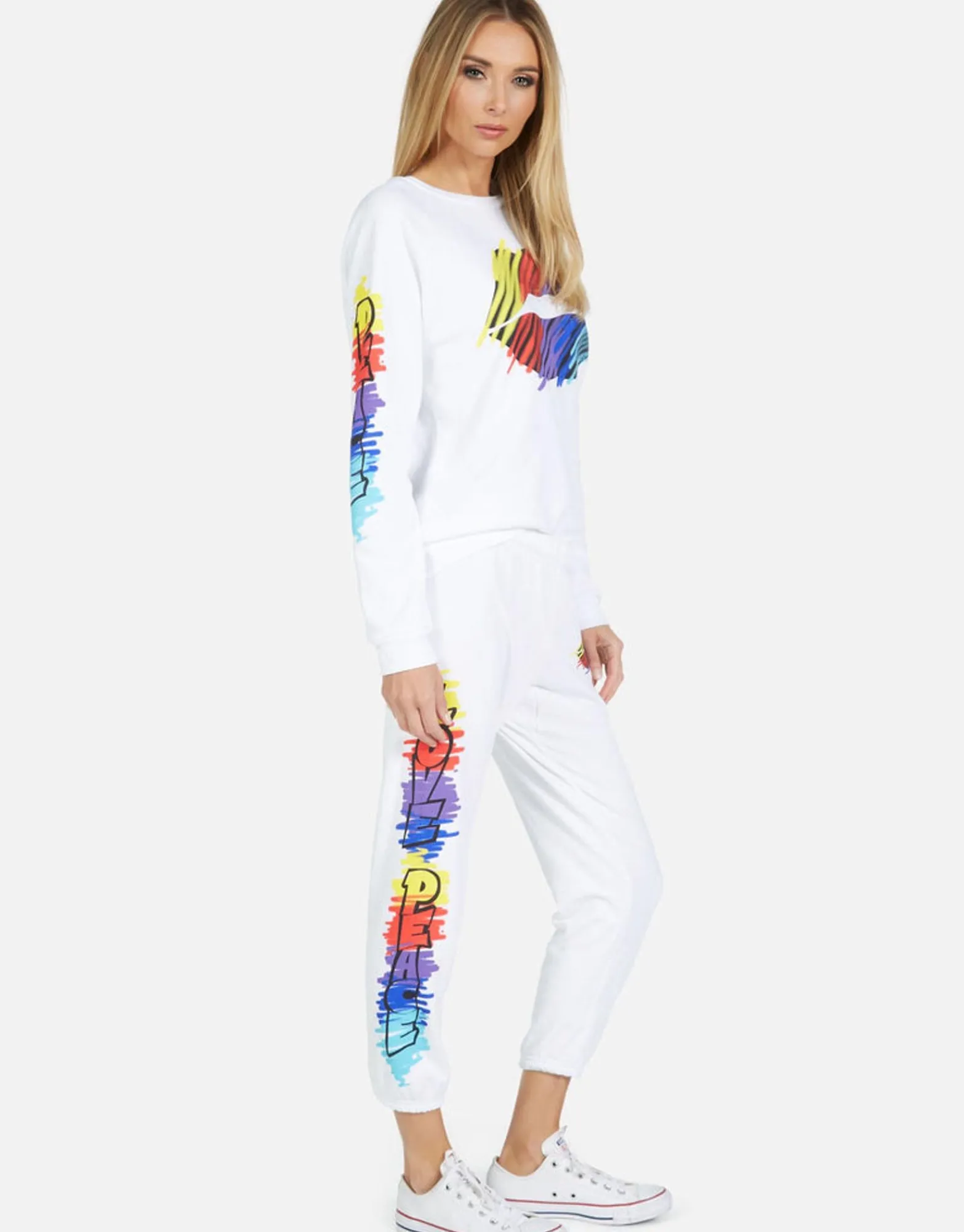 Best Alana Scribble Lip Women Crop Sweatpants