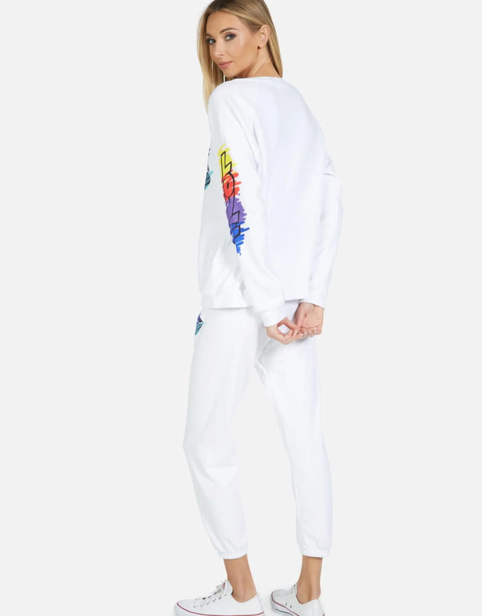 Best Alana Scribble Lip Women Crop Sweatpants