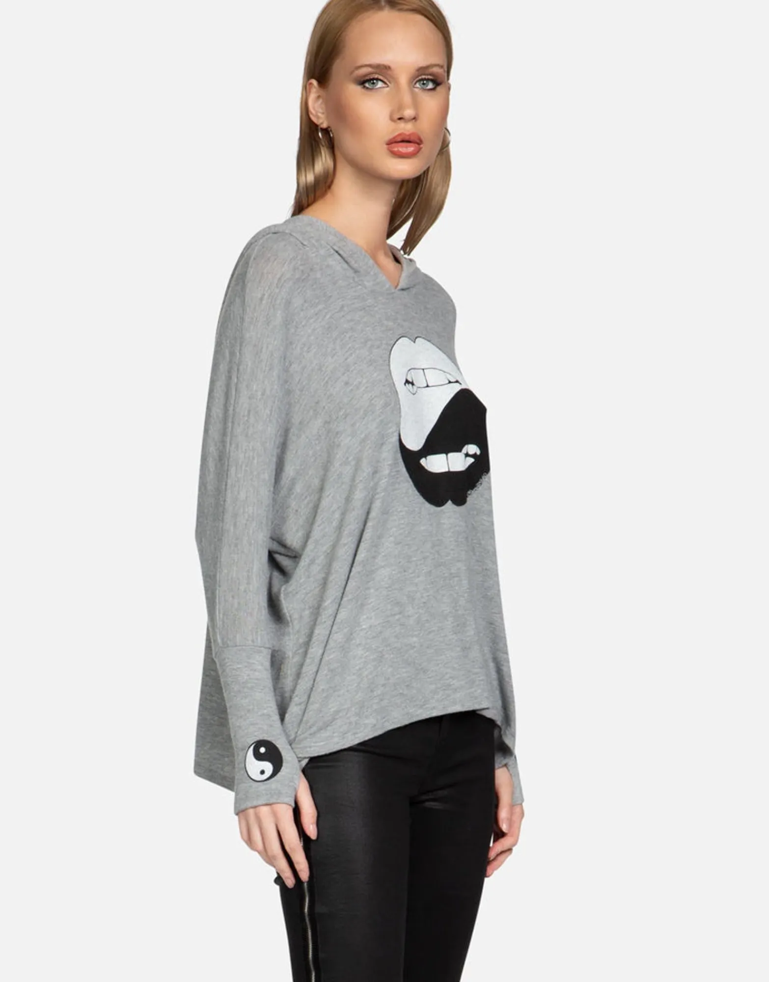 Store Biting Lip Yin Yang Oversized Pullover W/ Hood | Wilma By Women Hoodies