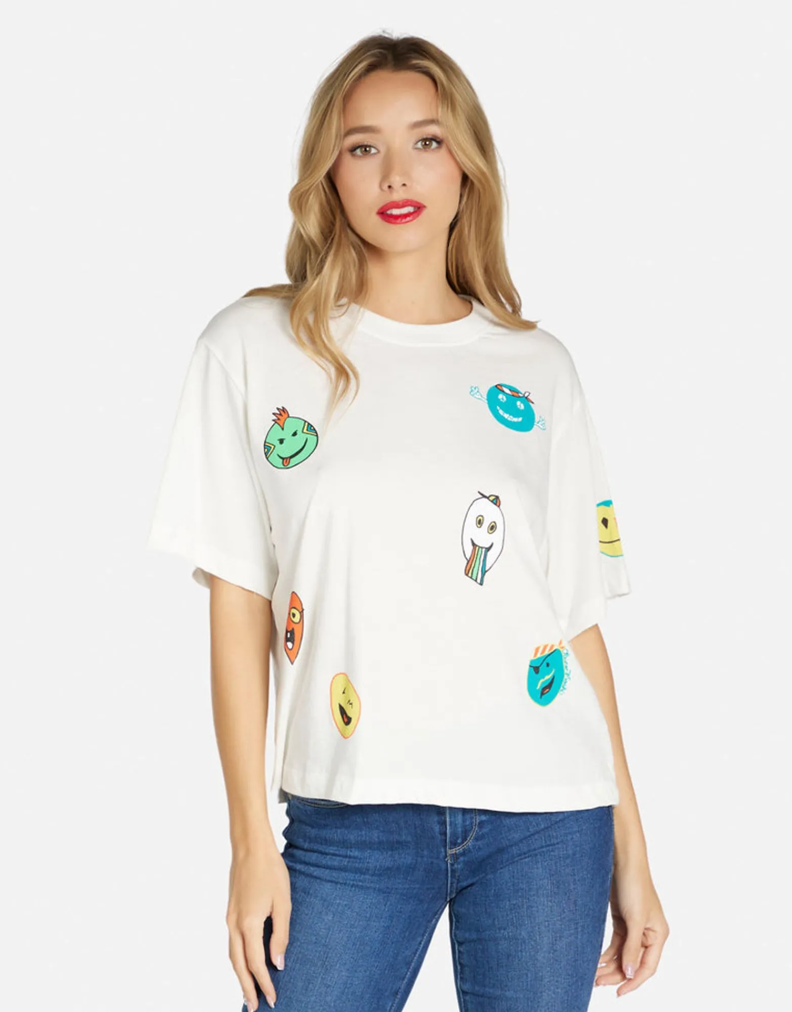 Discount Comic Emojis Boxy Crop Top In | Rue By Women Short Sleeve