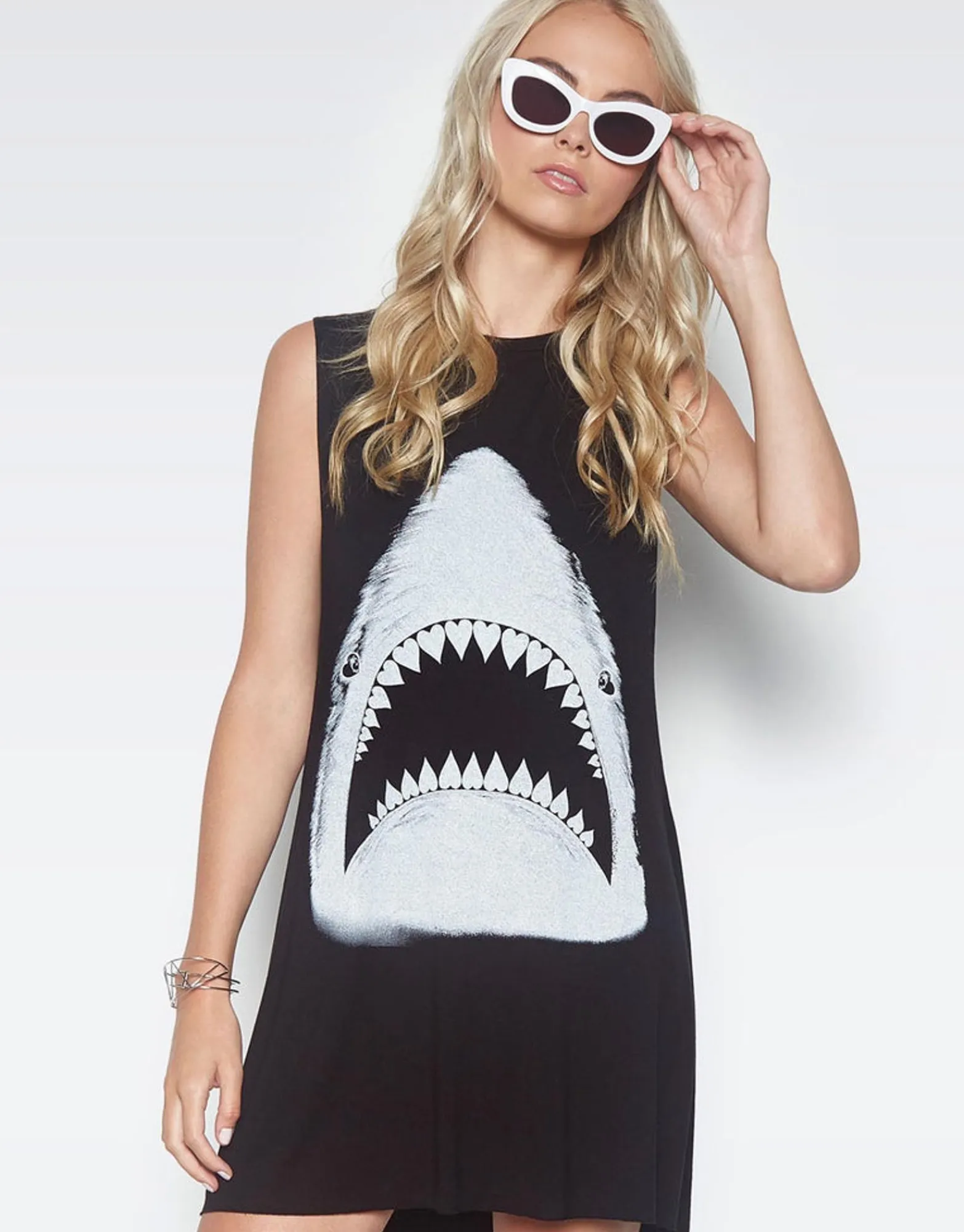 Cheap Deanna Large Shark Sleeveless Dress In | Women Dresses