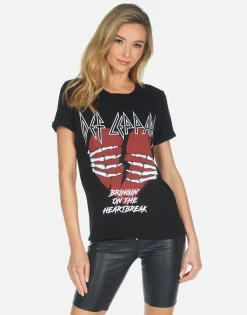 Online Def Leppard Heartbreak Boyfriend Tee | Edda X By Women Short Sleeve