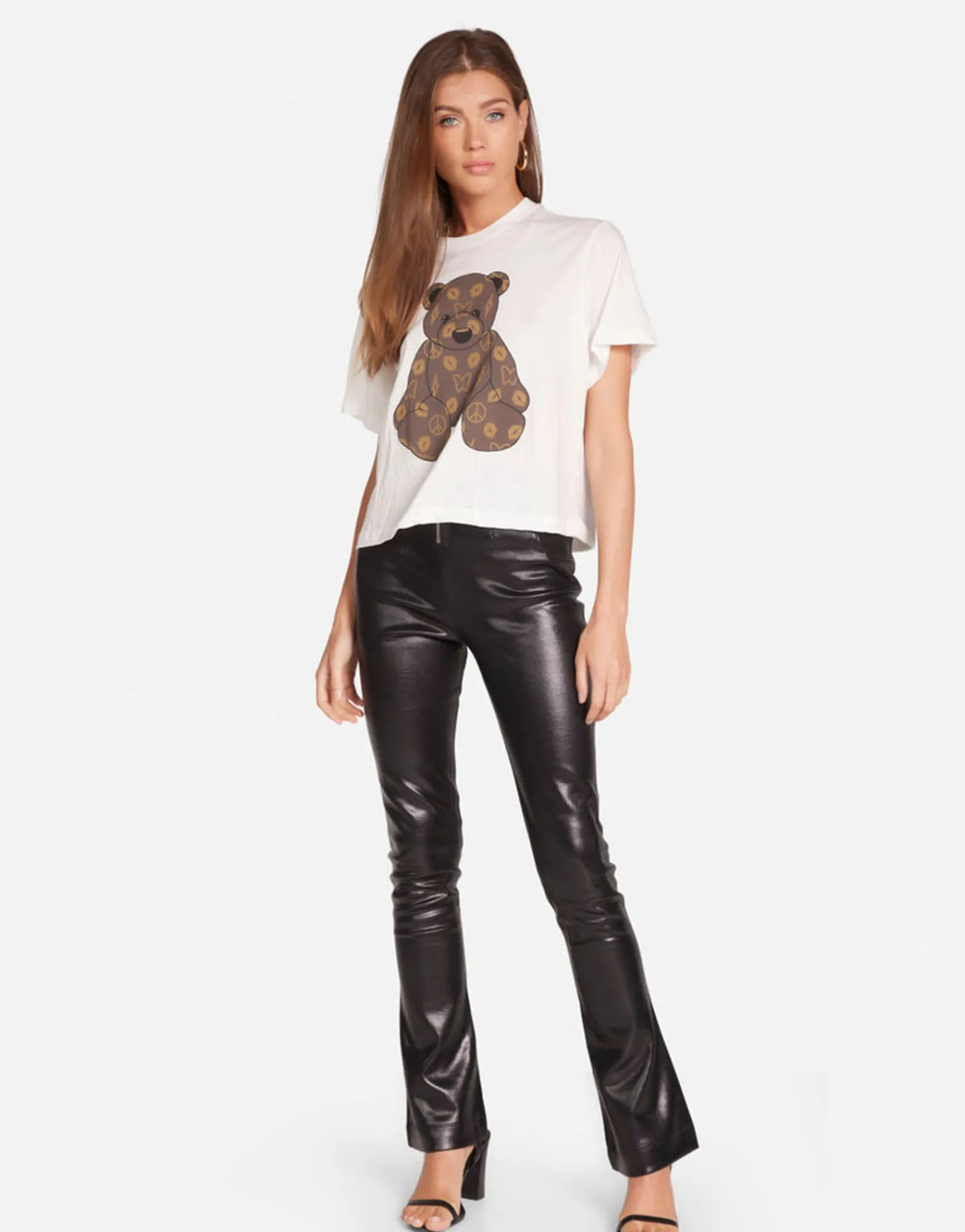 Discount Designer Bear Boxy Crop Top In | Rue By Women Short Sleeve