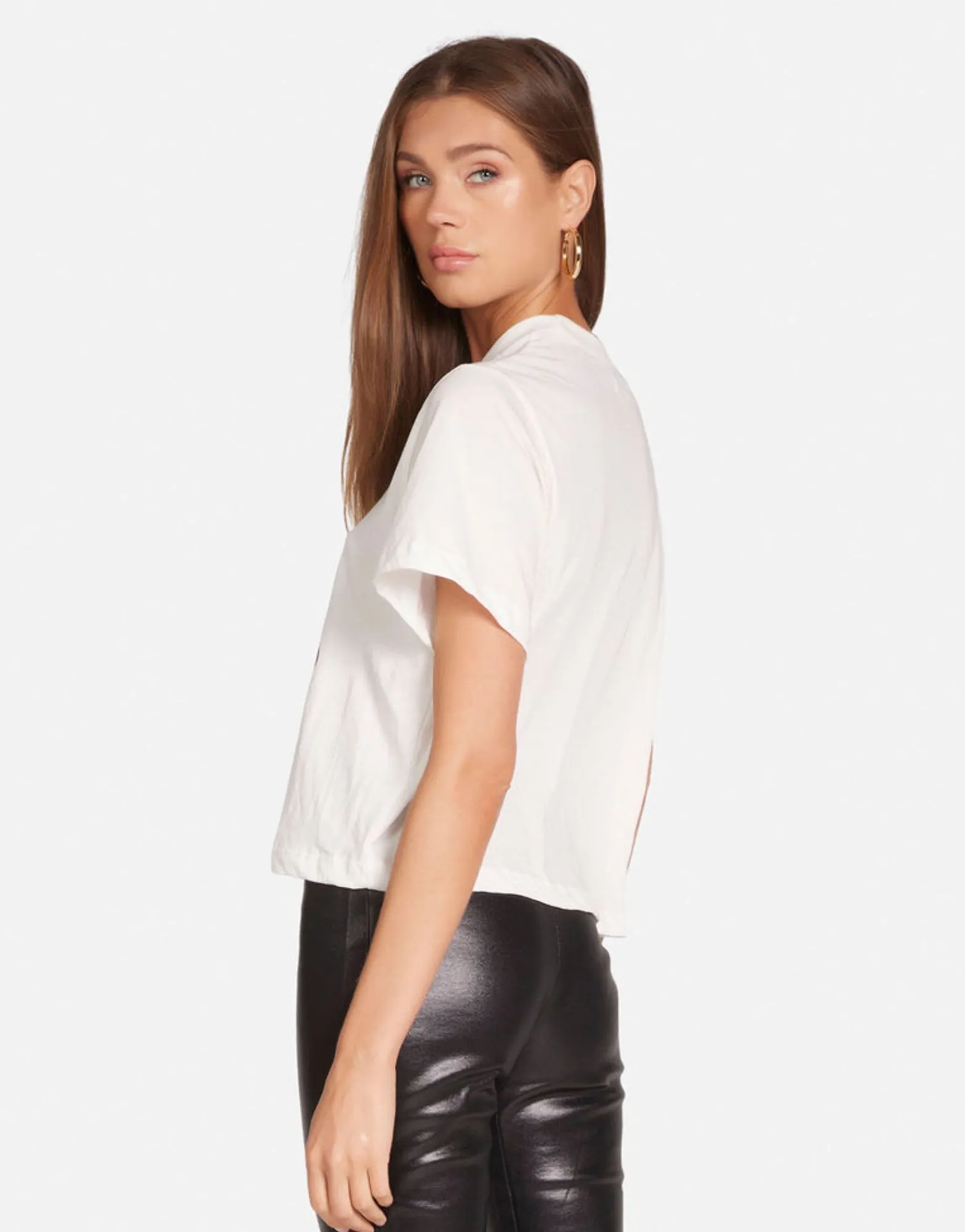 Discount Designer Bear Boxy Crop Top In | Rue By Women Short Sleeve
