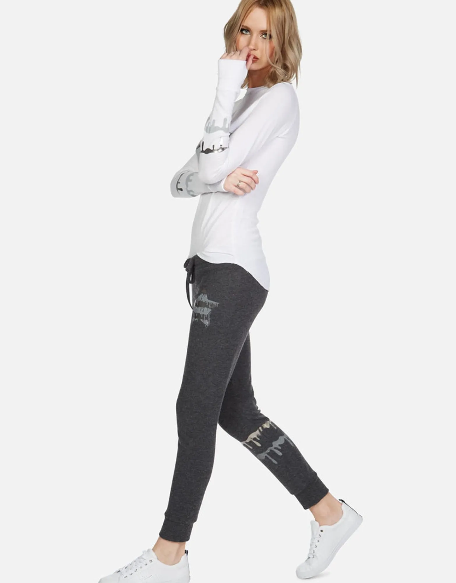 Flash Sale Foil Dripping Star Thermal W/ Thumbhole | Mckinley By Women Long Sleeve