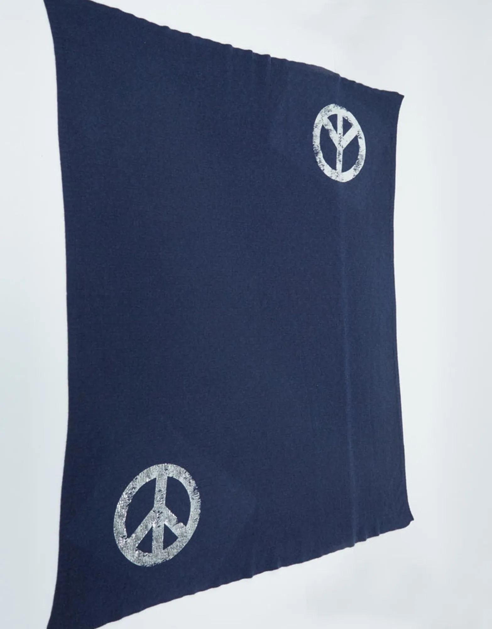Clearance Foil Vintage Peace Cashmere Blanket Limited Edition W/ Custom Box Women Sweaters & Knits