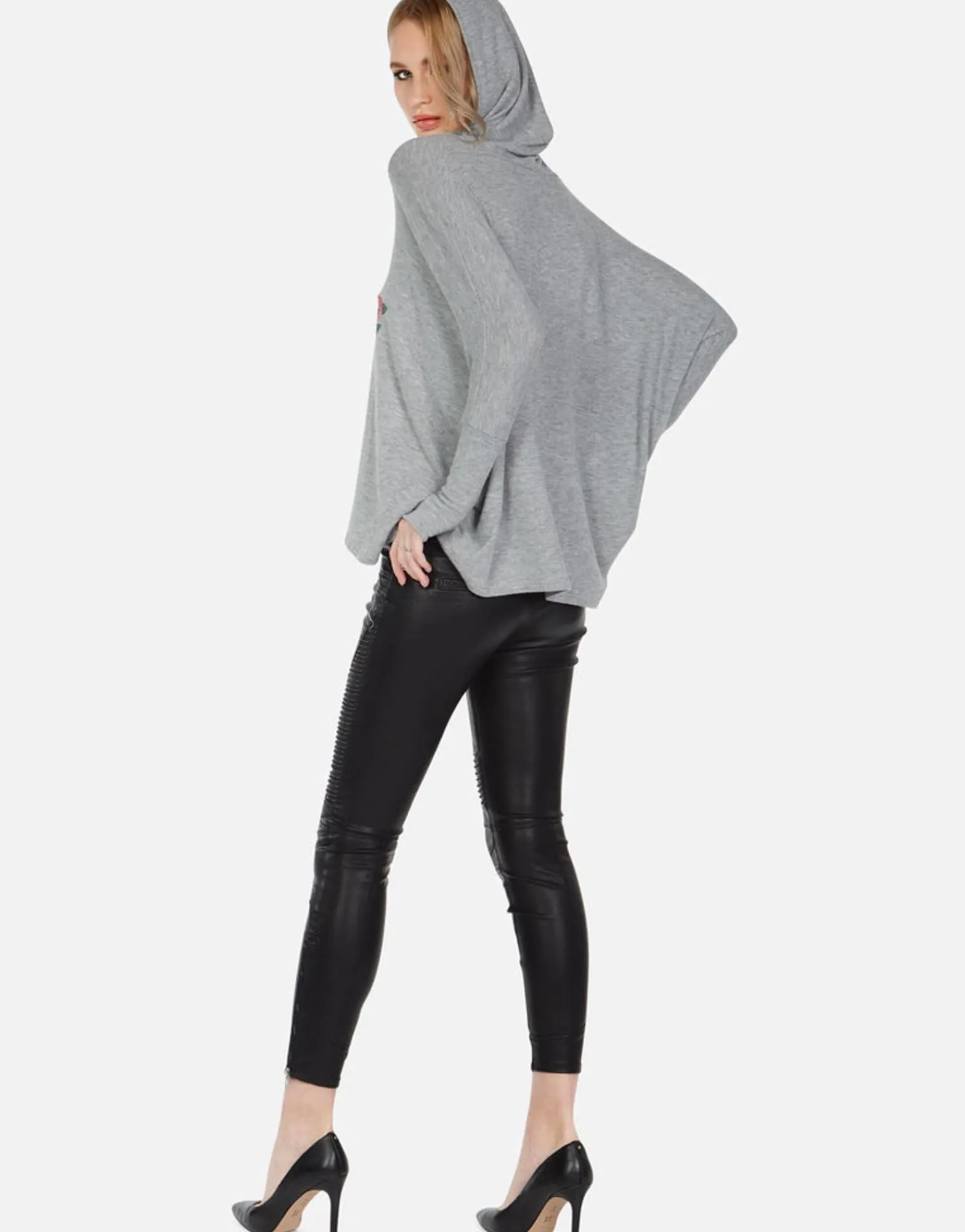 Sale Garden Of Love Oversized Pullover W/ Hood | Wilma By Women Hoodies