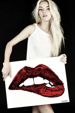 New Canvas Color Biting Lip Art On Decor