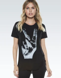 Sale Kelis Peace Hand S/S Women'S Scooped Hem Tee In Women Short Sleeve
