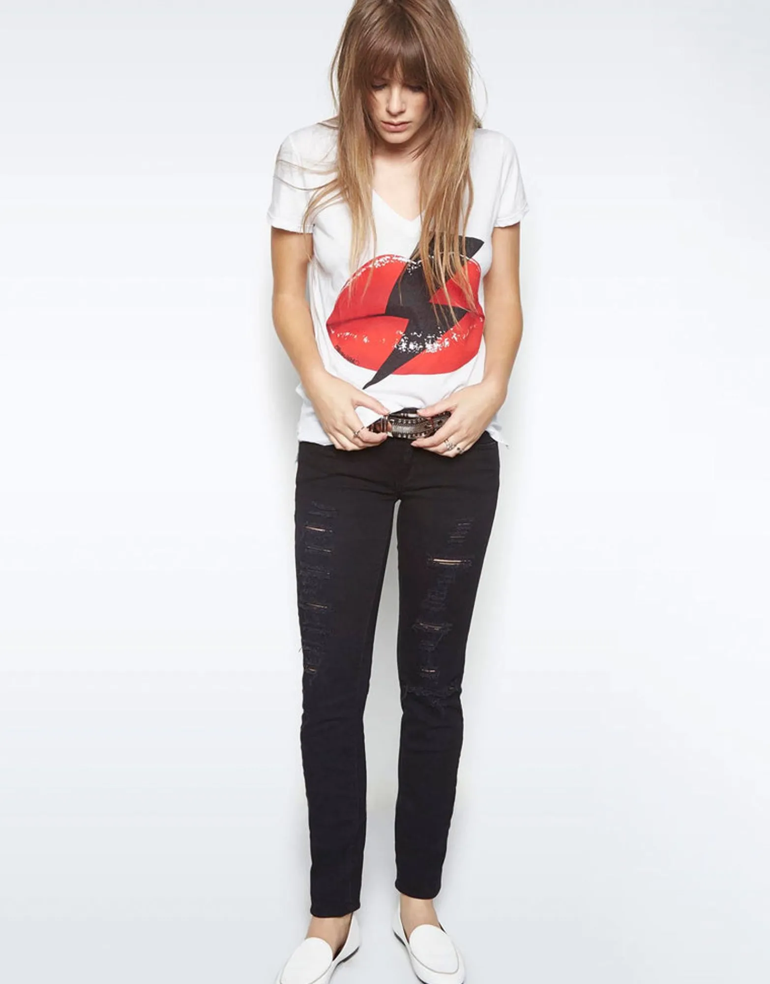 Hot Niya Lightning Bolt Lip S/S V-Neck Tee W/ Side Slits Women Short Sleeve