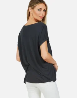 Shop Leopard Tongue Ss V-Neck Tee | April By Women Short Sleeve