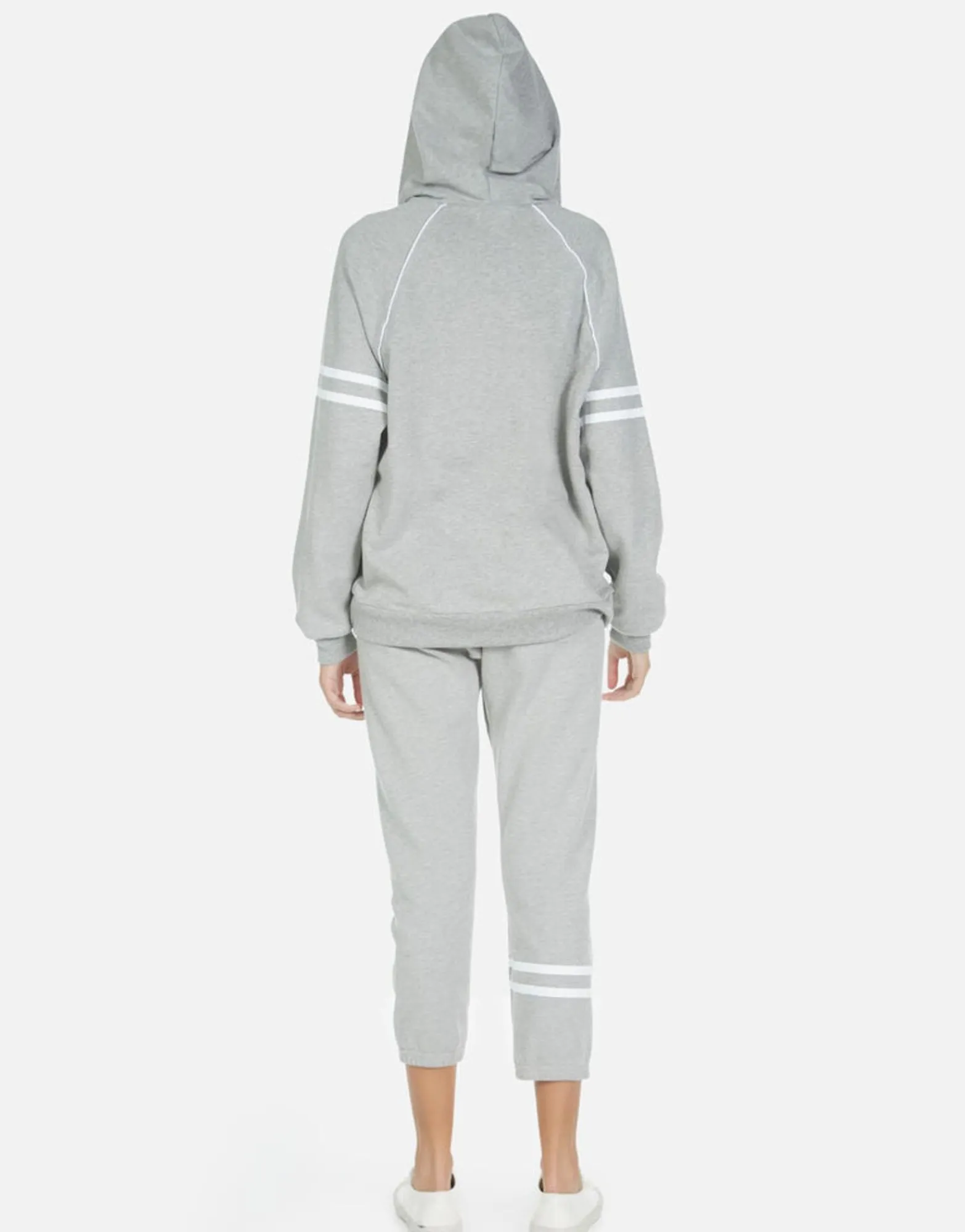 Flash Sale Moshi Eagle Crop Sweatpant | Alana By Women Crop Sweatpants