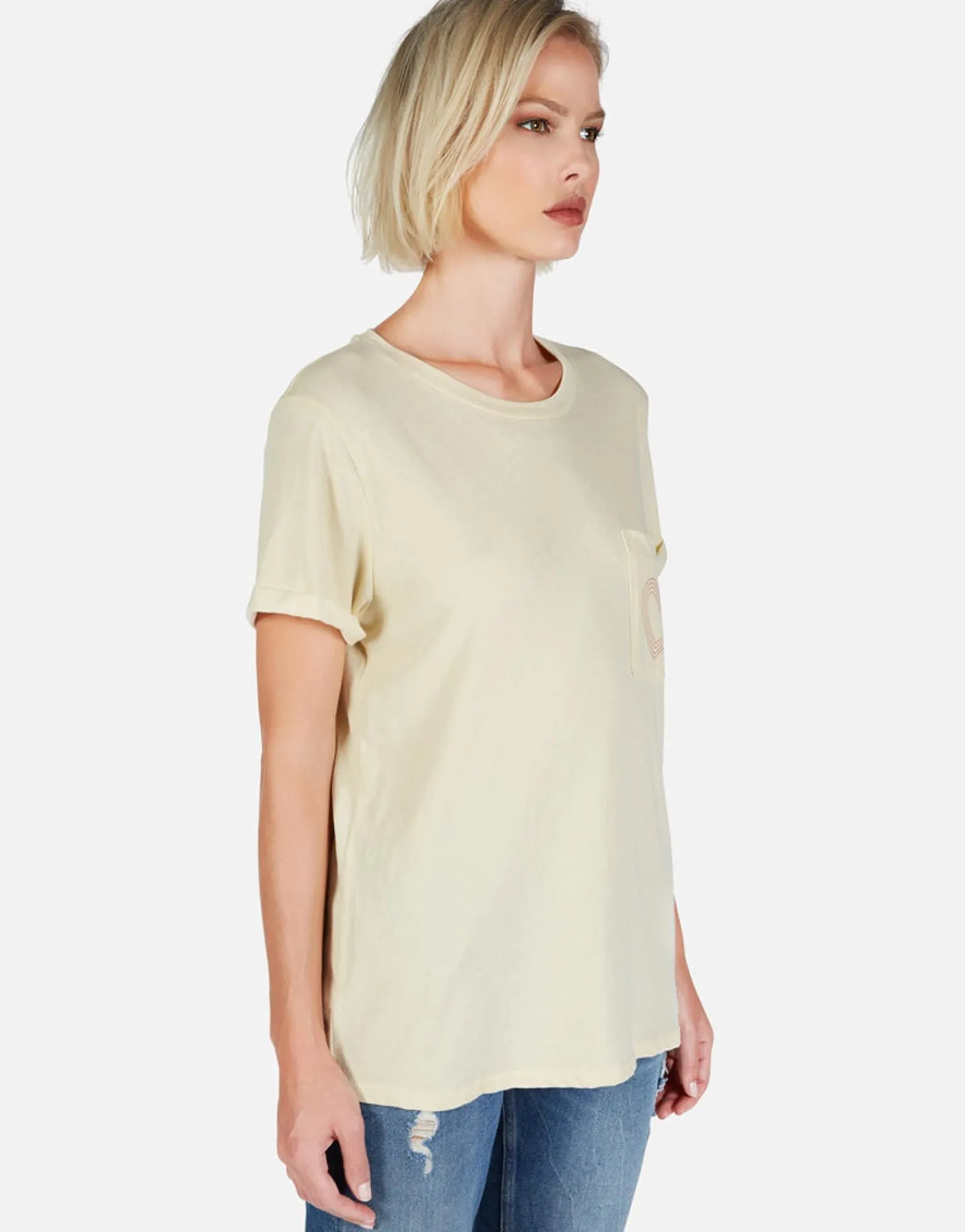 Store Peace & Love Butterfly S/S Tee W/ Pocket | Iris By Women Short Sleeve