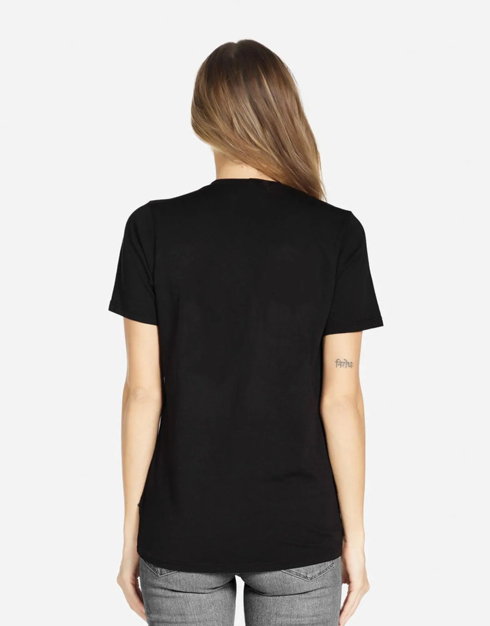 Discount Shark Classic Tee W/ Crystals In | Croft X By Women Short Sleeve