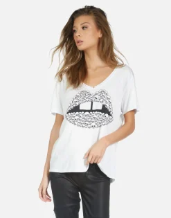 Online Skull Lip Boyfriend V-Neck Tee | Elara By Women Short Sleeve