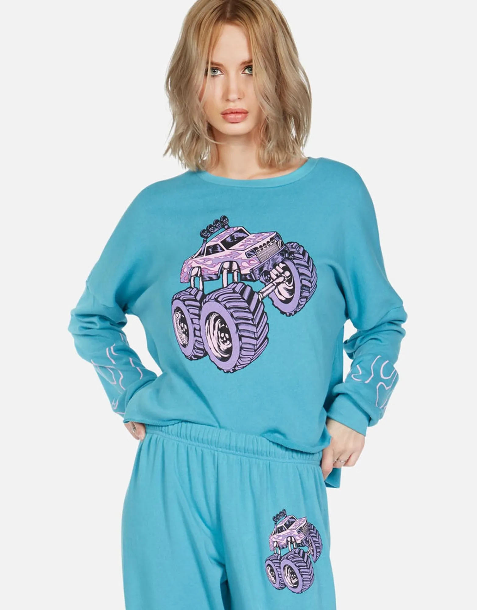Hot Skull Monster Truck L/S Pullover | Lee By Women Long Sleeve