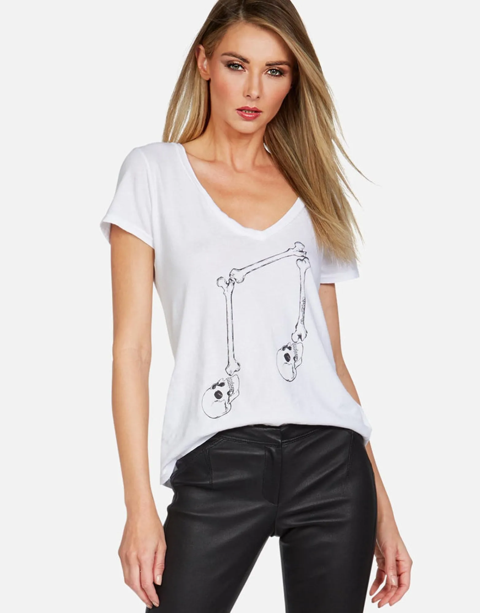 Cheap Skull Music Note S/S V-Neck Tee | Cruz By Women Short Sleeve