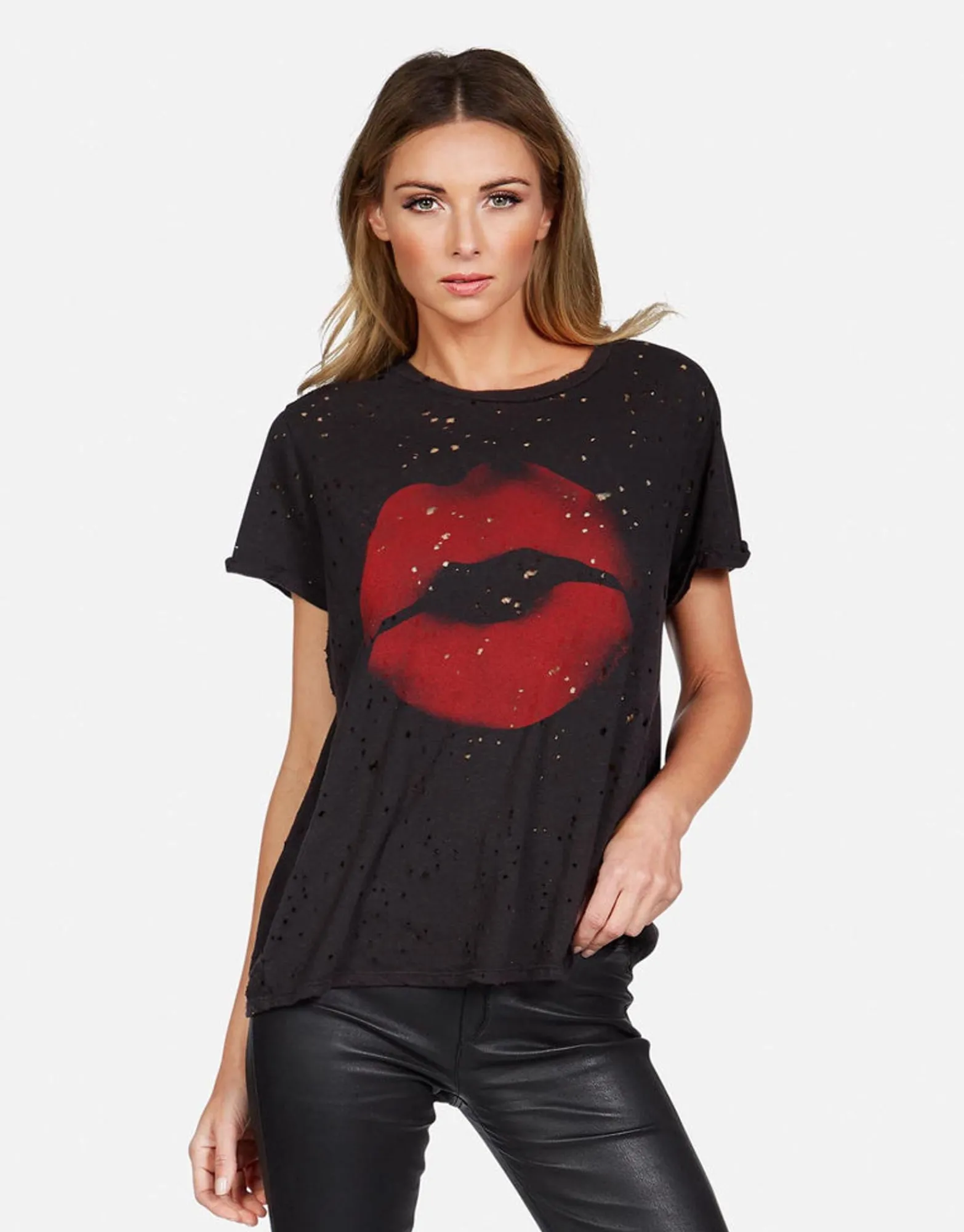Store Spray Kiss S/S Vintage Tee | Bess By Women Short Sleeve