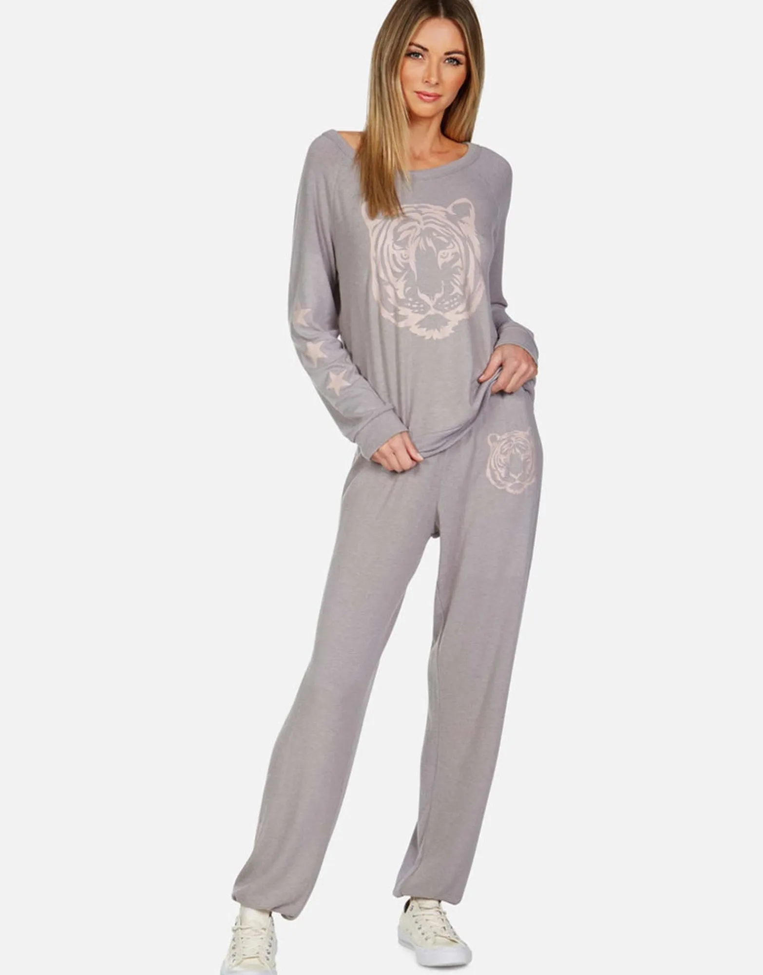Fashion Tiger Face Stars L/S Pullover | Brenna By Women Long Sleeve
