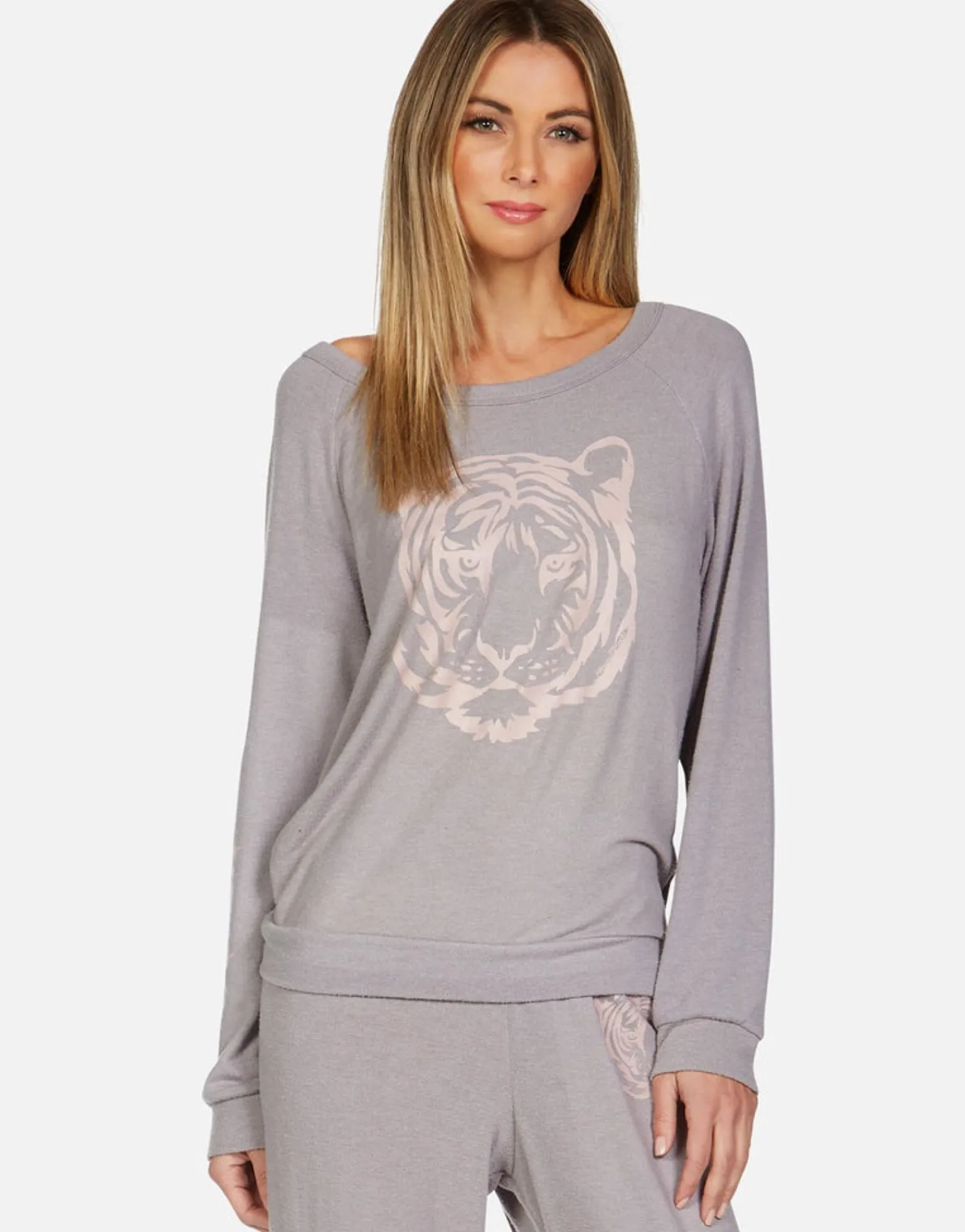 Fashion Tiger Face Stars L/S Pullover | Brenna By Women Long Sleeve
