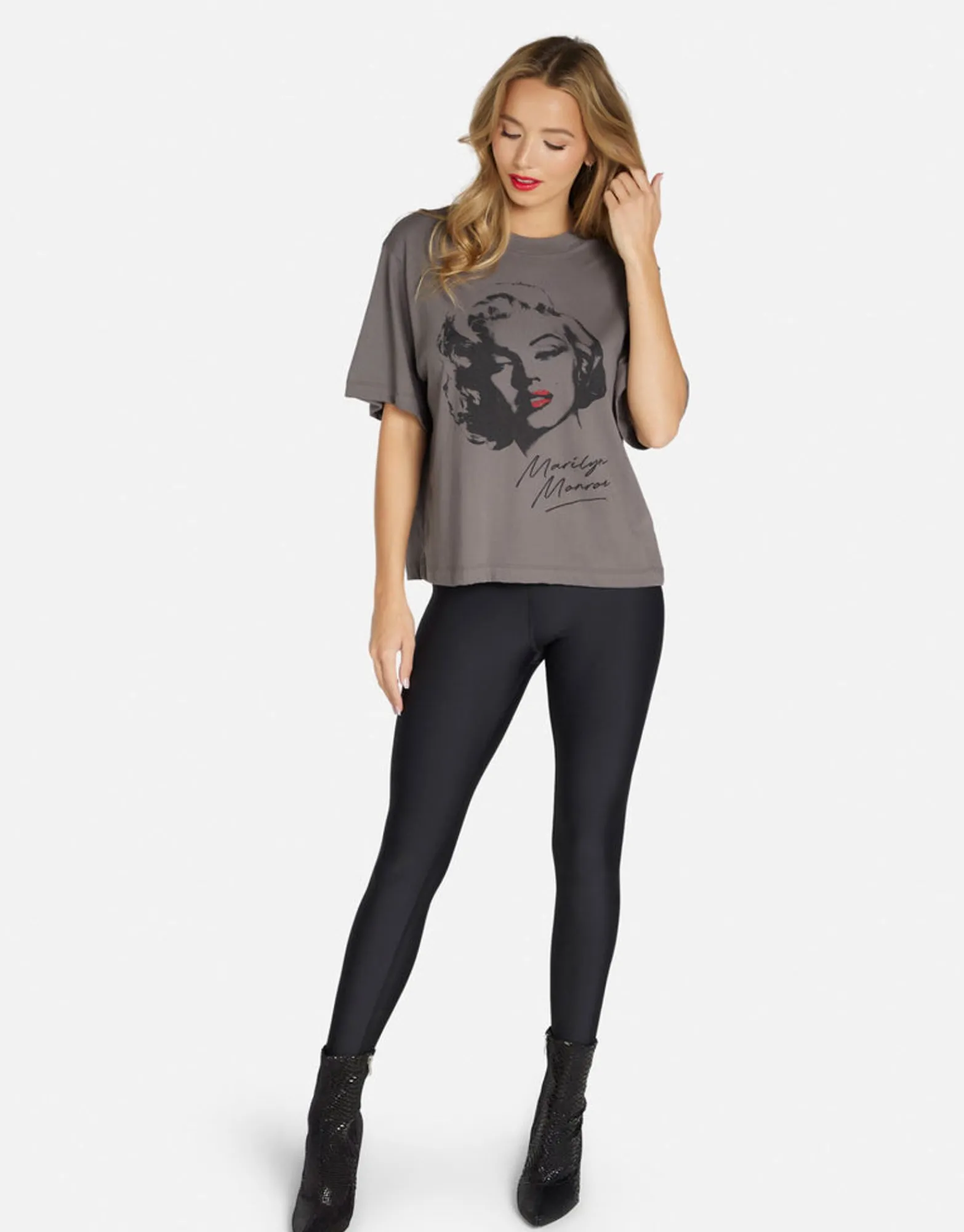 Cheap Vintage Marilyn Monroe Women'S Tee In Lt Onyx | Rue By Women Short Sleeve
