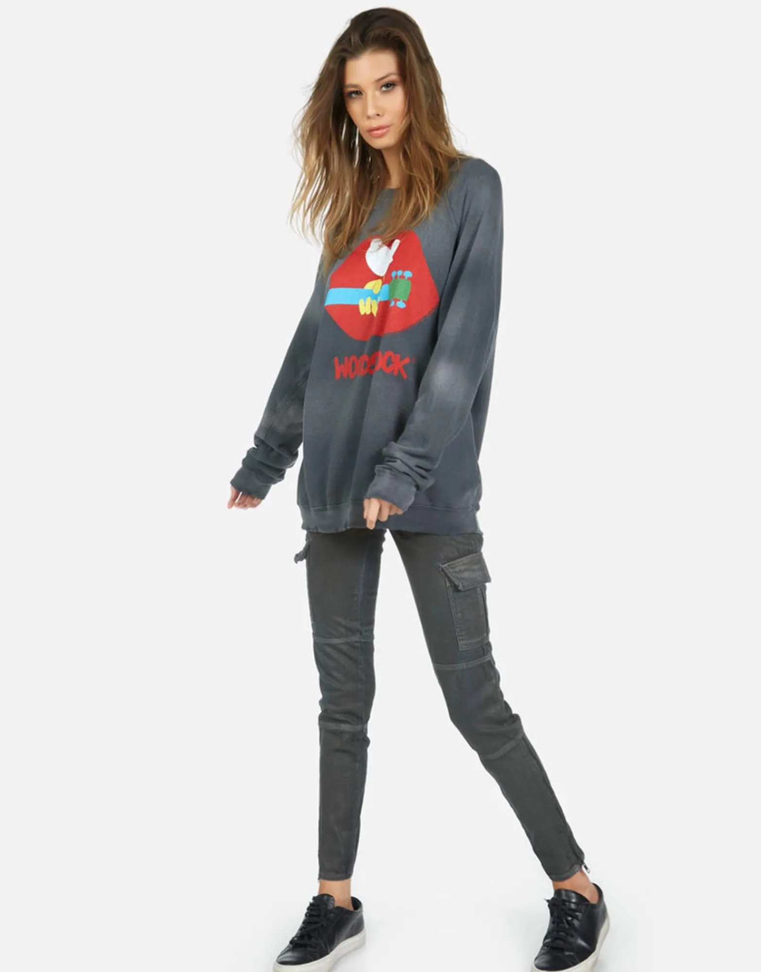 Online Woodstock Lip 3 Days Of Peace Pullover | Anela By Women Long Sleeve