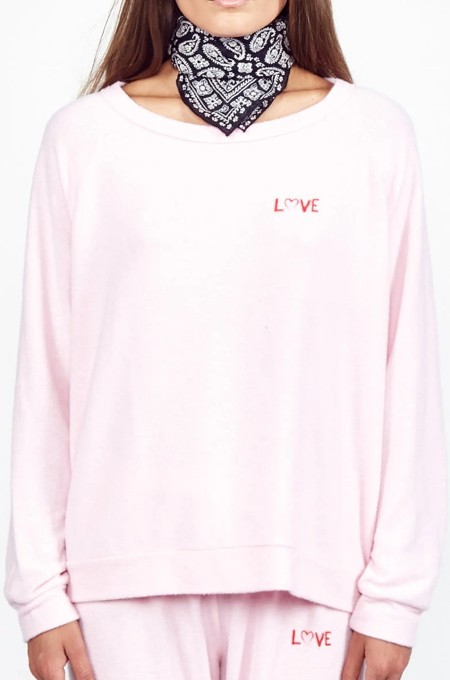 Outlet X Exclusive X | Love Lip Pullover In Women Long Sleeve